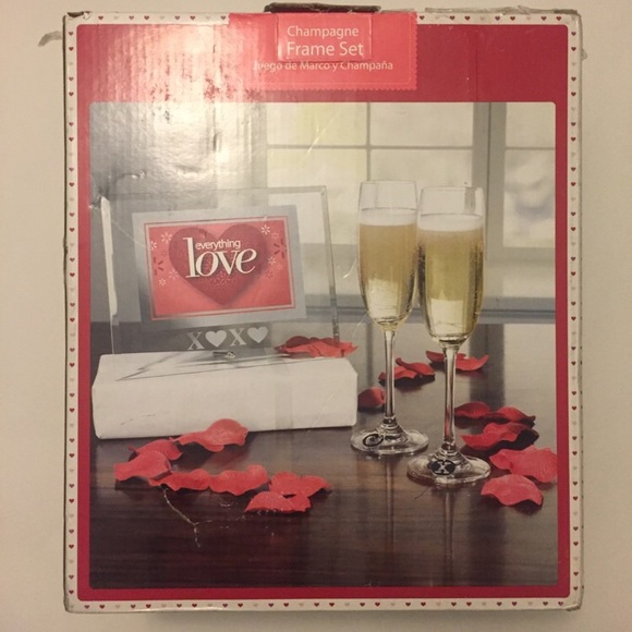 Champagne Frame Set - Picture 1 of 1