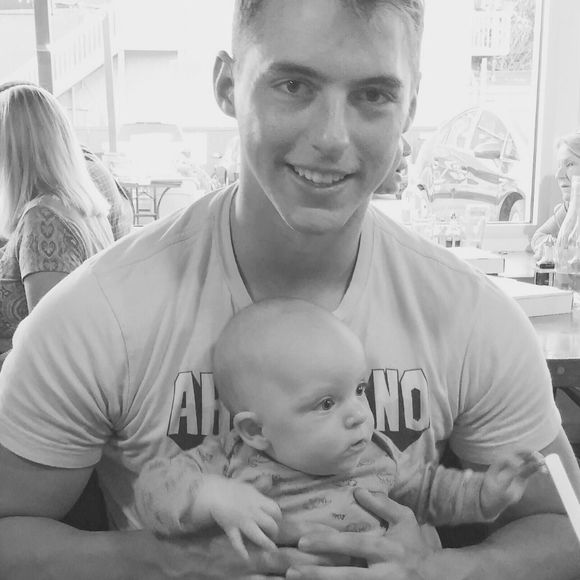 Meet your Posher, Nick - Picture 1 of 1