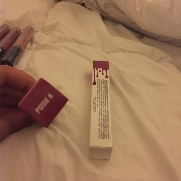Kylie Jenner lipstick posie k - Picture 3 of 4