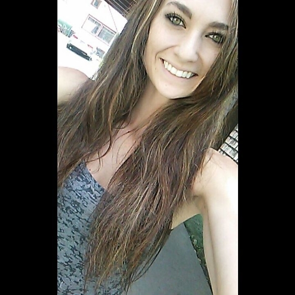 Meet your Posher, Kaitie - Picture 1 of 1