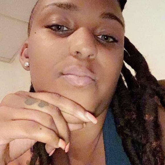 Meet your Posher, Tae - Picture 1 of 1