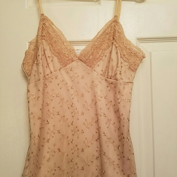 Charlotte Russe lace tank - Picture 2 of 2