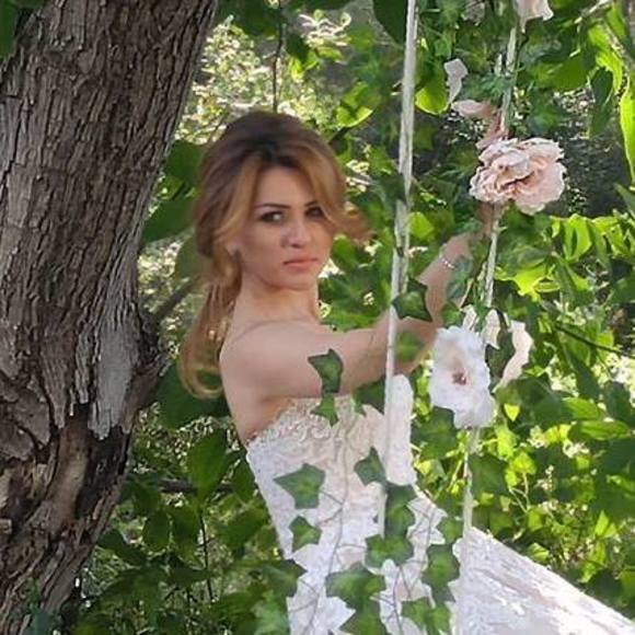 Meet your Posher, Karine