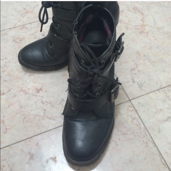 ankle boots - Picture 3 of 3