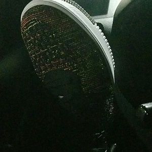 Meet your Posher, Nekia