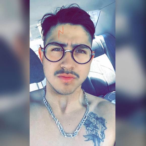 Meet your Posher, George - Picture 1 of 1