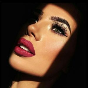 Meet your Posher, Liana