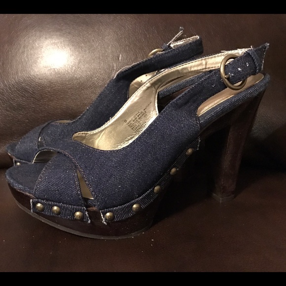 Denim heel