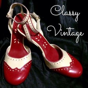 Vintage Wingtip Oxford Heels