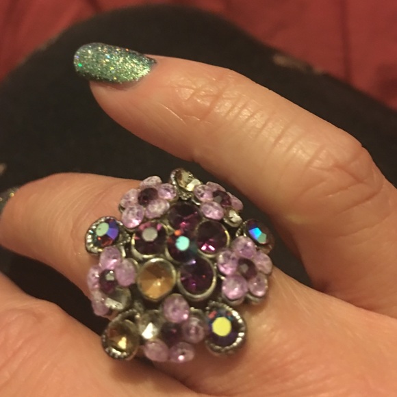 Beautiful purple multi ring, size 6 🌸