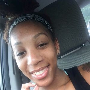 Meet your Posher, Kiara