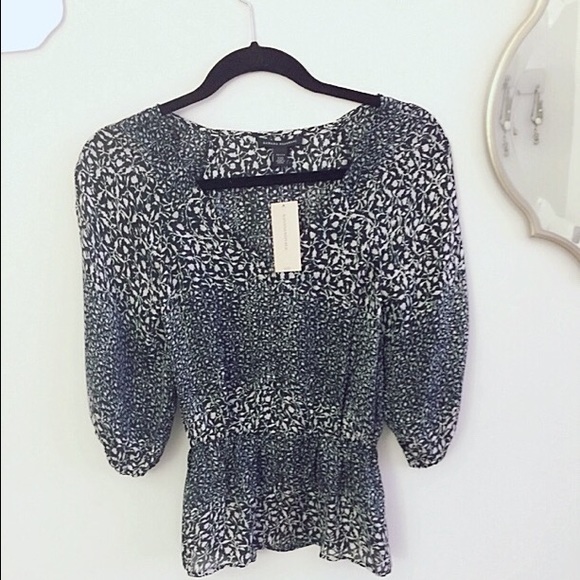 Brand New banana republic silk blouse