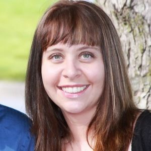 Meet your Posher, Joni