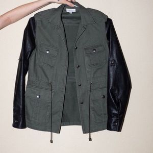 Jacket sleeves faux leather