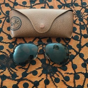 All Black Polarized Ray-ban Aviators