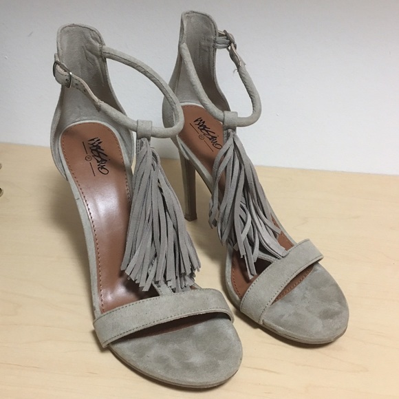 Grey fringe heels