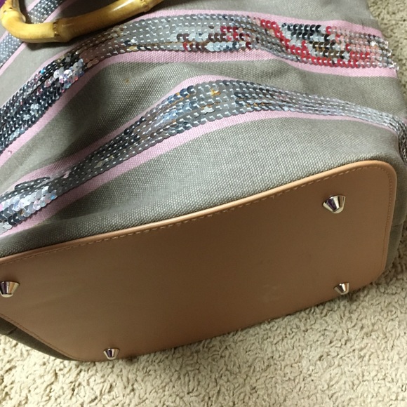 Victoria's Secret bag - Picture 4 of 4