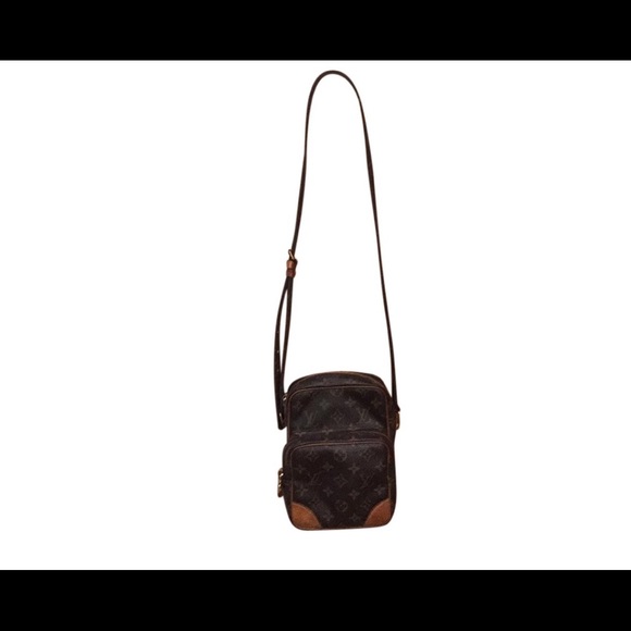 Louis Vuitton messenger tote bag