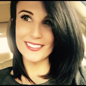 Meet your Posher, Claudette