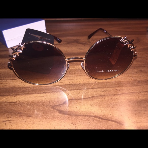 👓✨ L.A Heart Sunglasses ✨