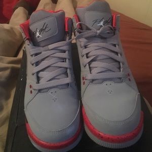 Jordan flight worn twice