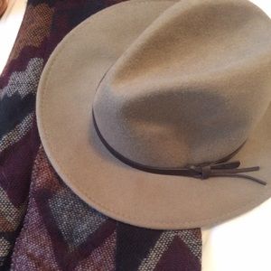 Brown wool fedora