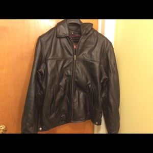 Wilsons Leather Jacket: Men's L