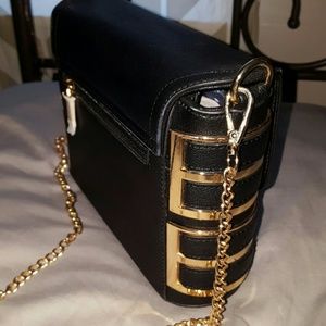 Crossbody black bag