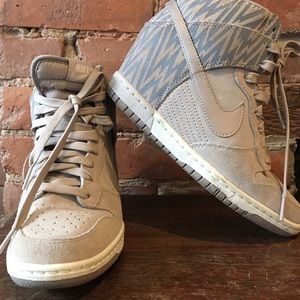 Nike: Women's Dunk Sky Hi Print wedges