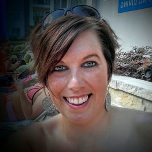 Meet your Posher, Kasey pavlovec