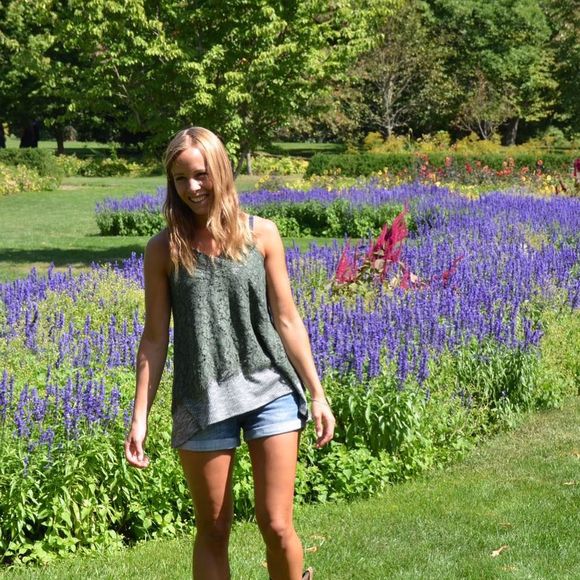 Meet the Posher Other - Meet your Posher, Stephanie