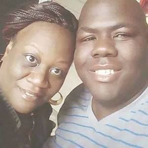 Meet your Posher, Corey