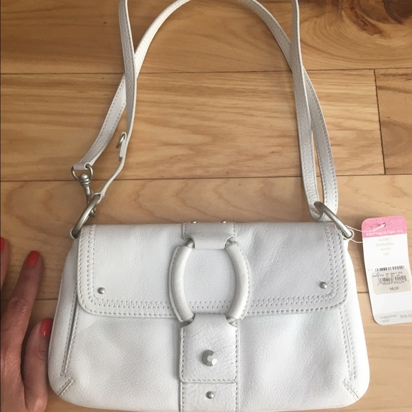 Simple yet elegant Sigrid Olsen purse