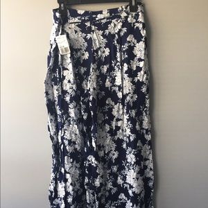 🍂Blue and white Palazzo Pants 🍂