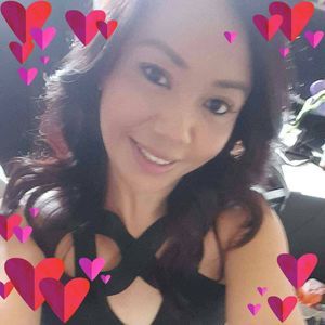 Meet your Posher, Divina