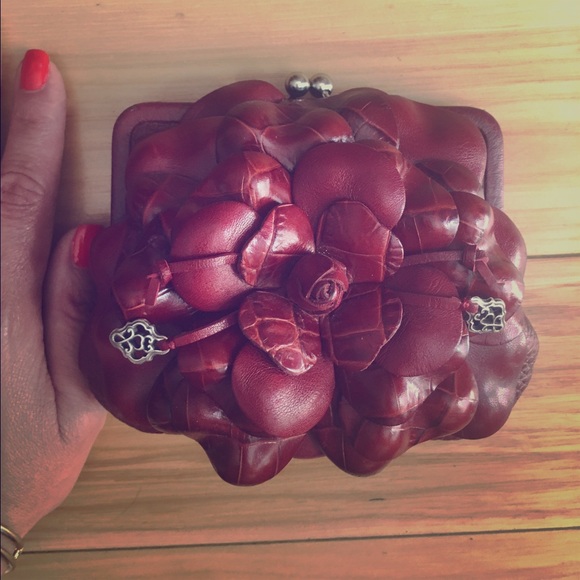 Adorable maroon night purse.