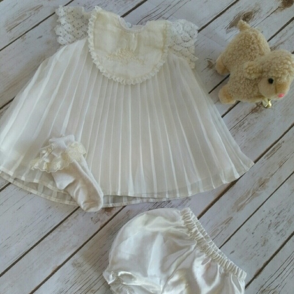 Gorgeous special occasion dress and accessories