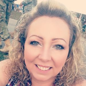 Meet your Posher, Renee