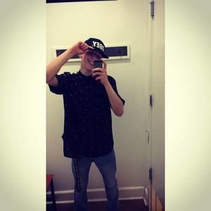 Meet your Posher, Dillon