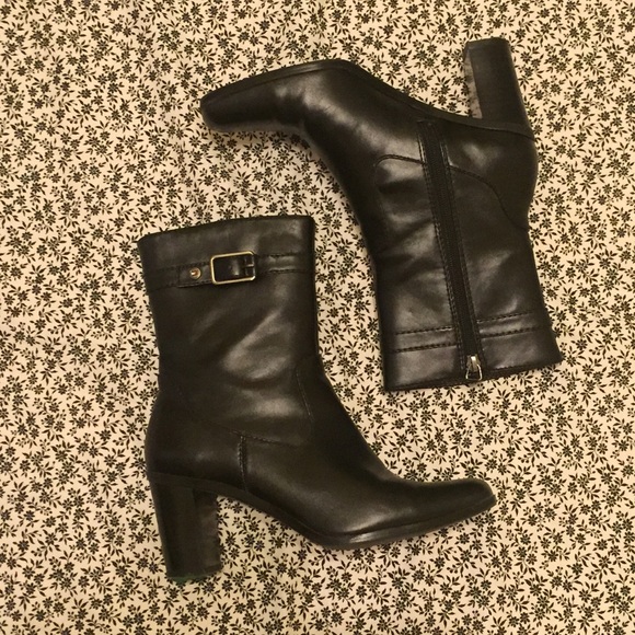 Tommy Hilfiger boots!