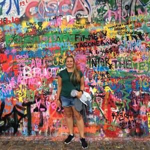 Meet your Posher, Christina