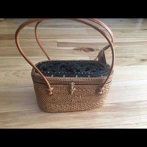 Charming basket purse.