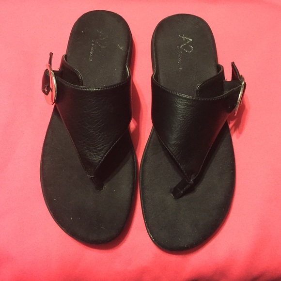 Flip flops aerosols size 8