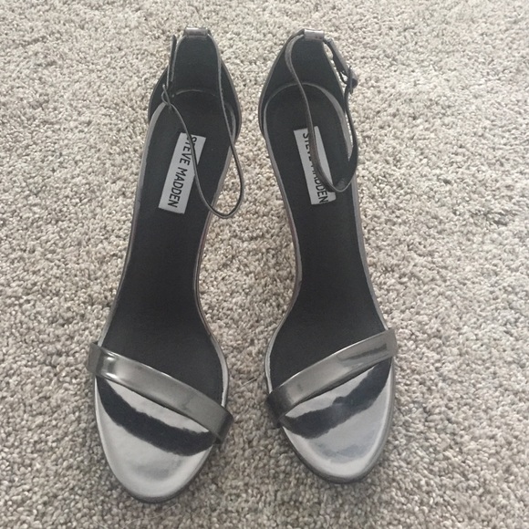 Steve Madden high heel