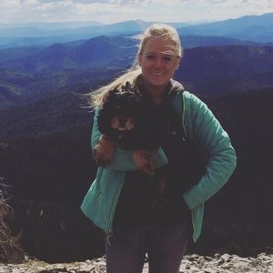 Meet your Posher, Kacee lou