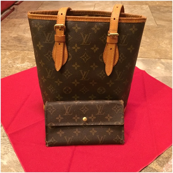 LV Monogram Bucket PM & Vintage Wallet
