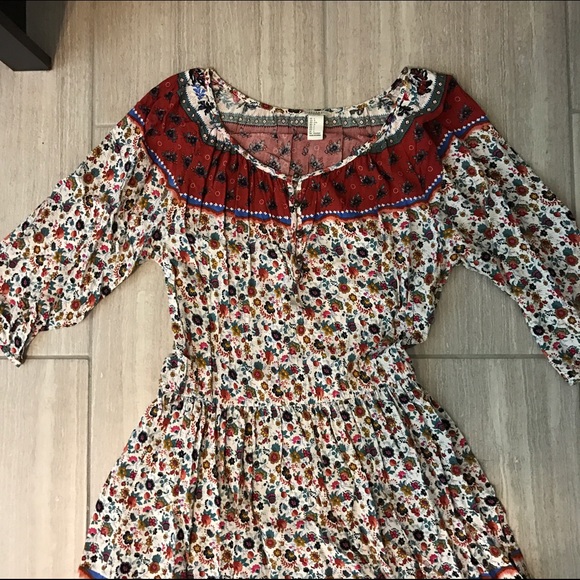 Gorgeous Trendy Print Dress - Picture 3 of 4