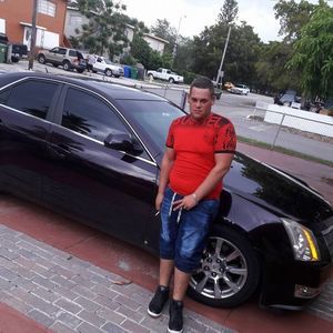 Meet your Posher, Yelian