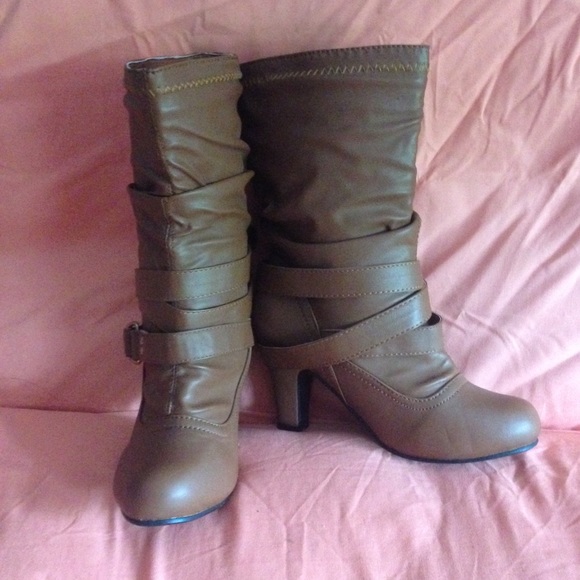Tan heeled ankle boots
