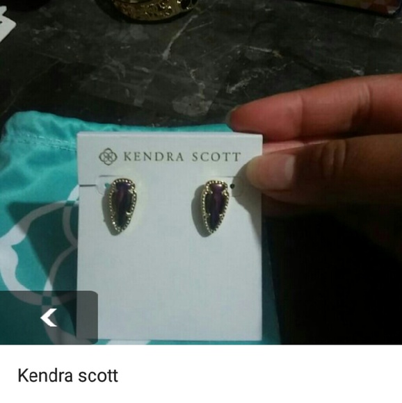 SOLD Kendra scott